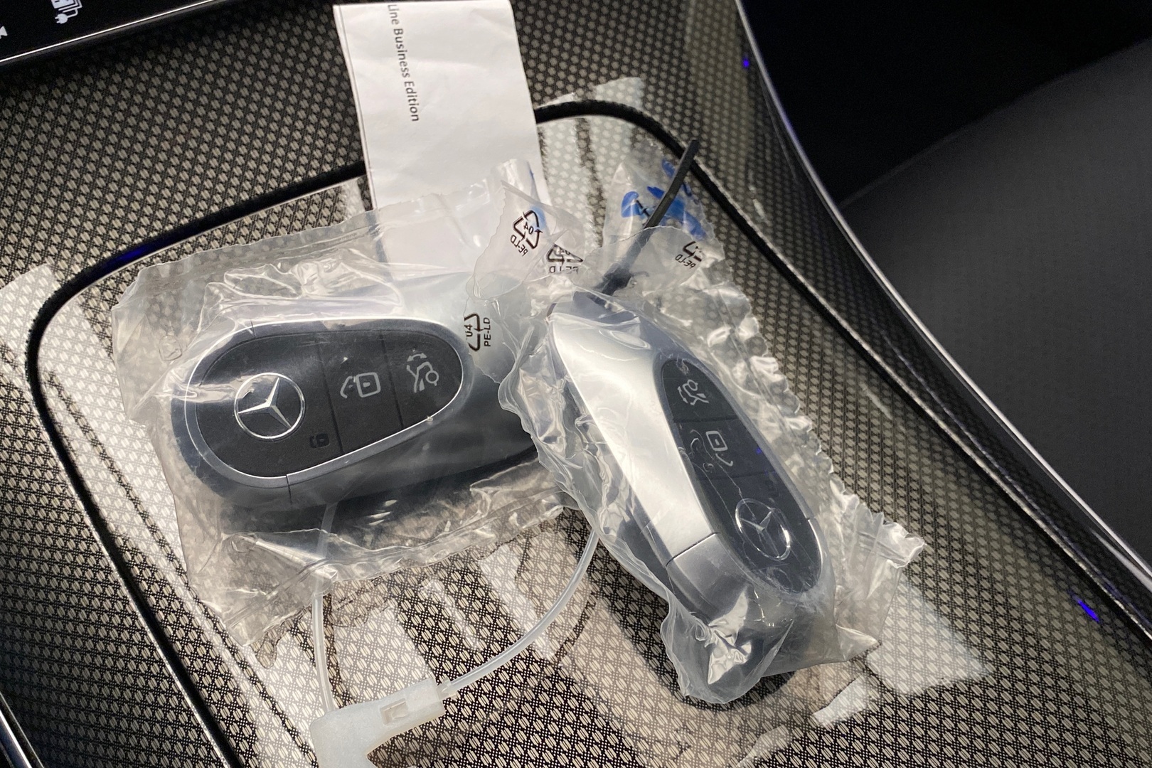 MERCEDES-BENZ C 2025