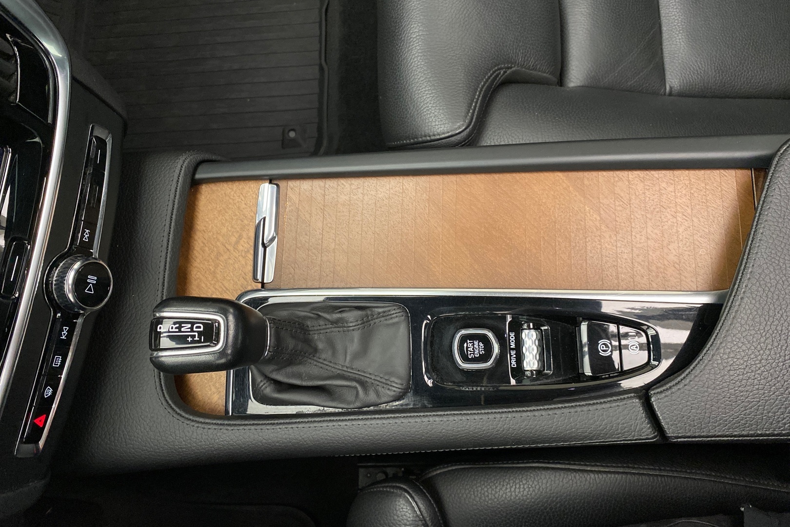 VOLVO S90 2018