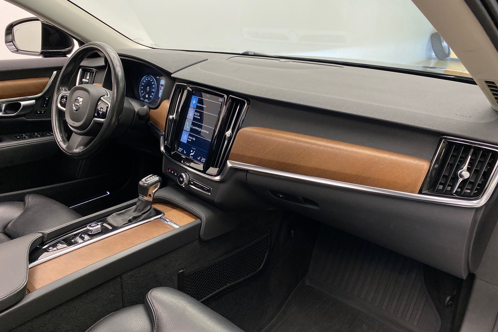VOLVO S90 2018