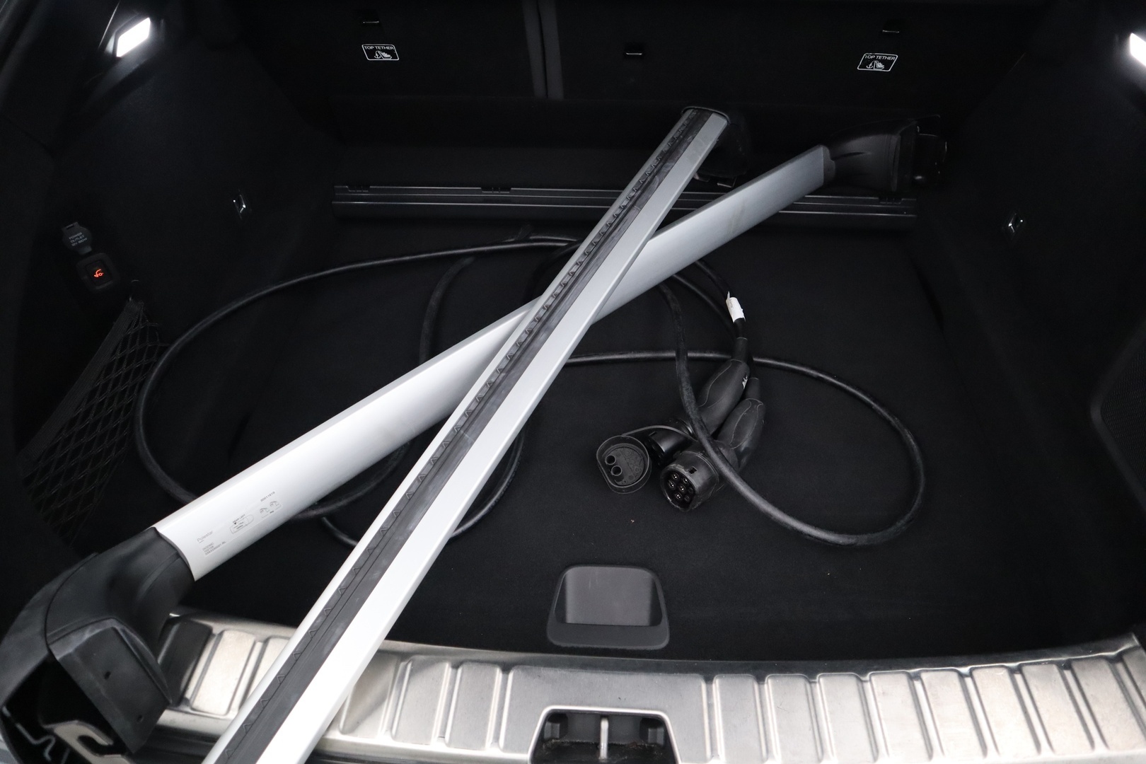 POLESTAR 4 2025