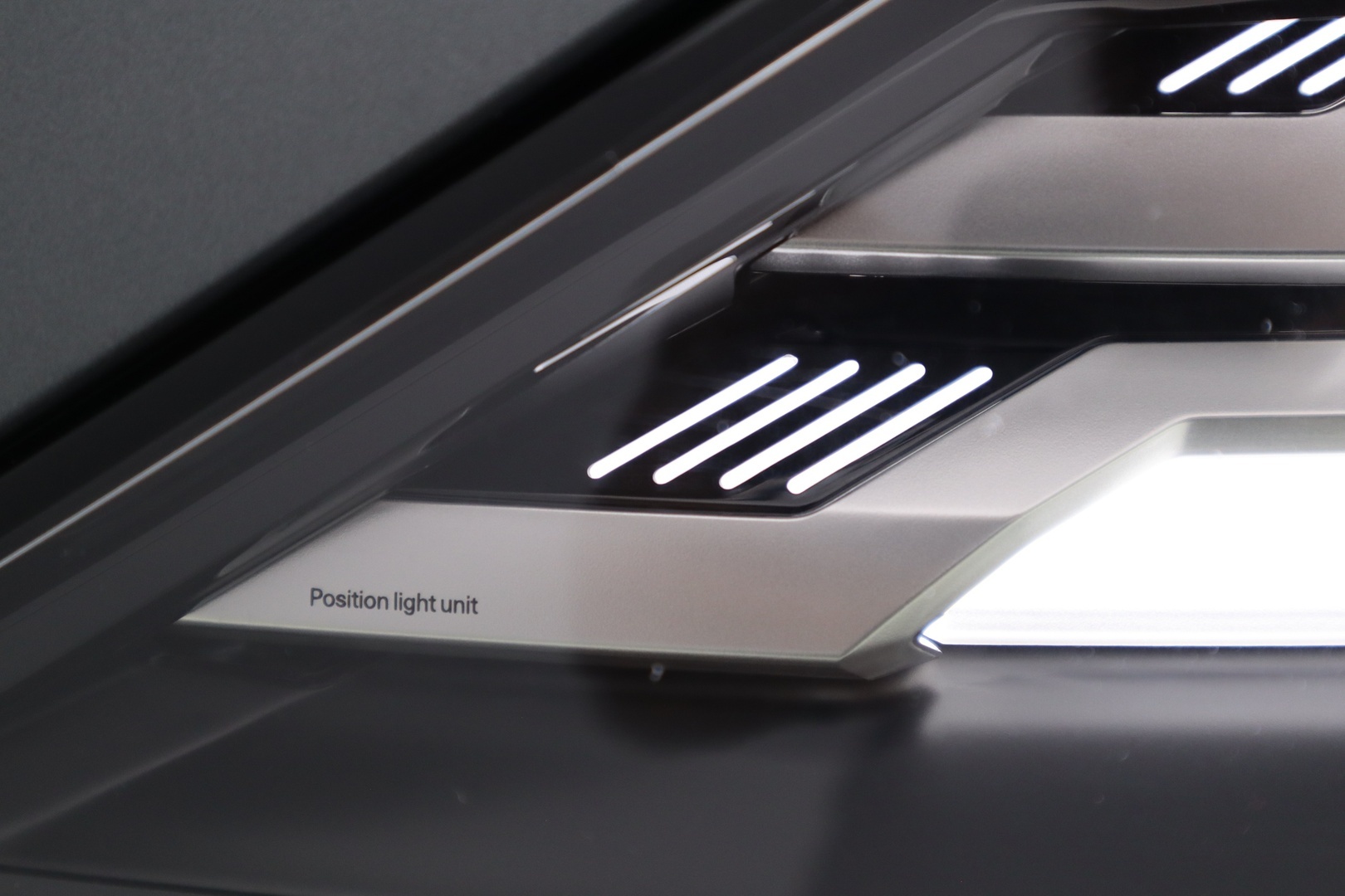 POLESTAR 4 2025