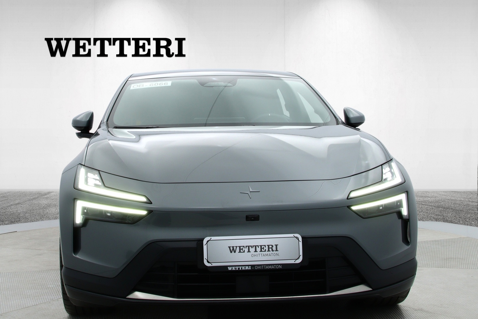 POLESTAR 4 2025