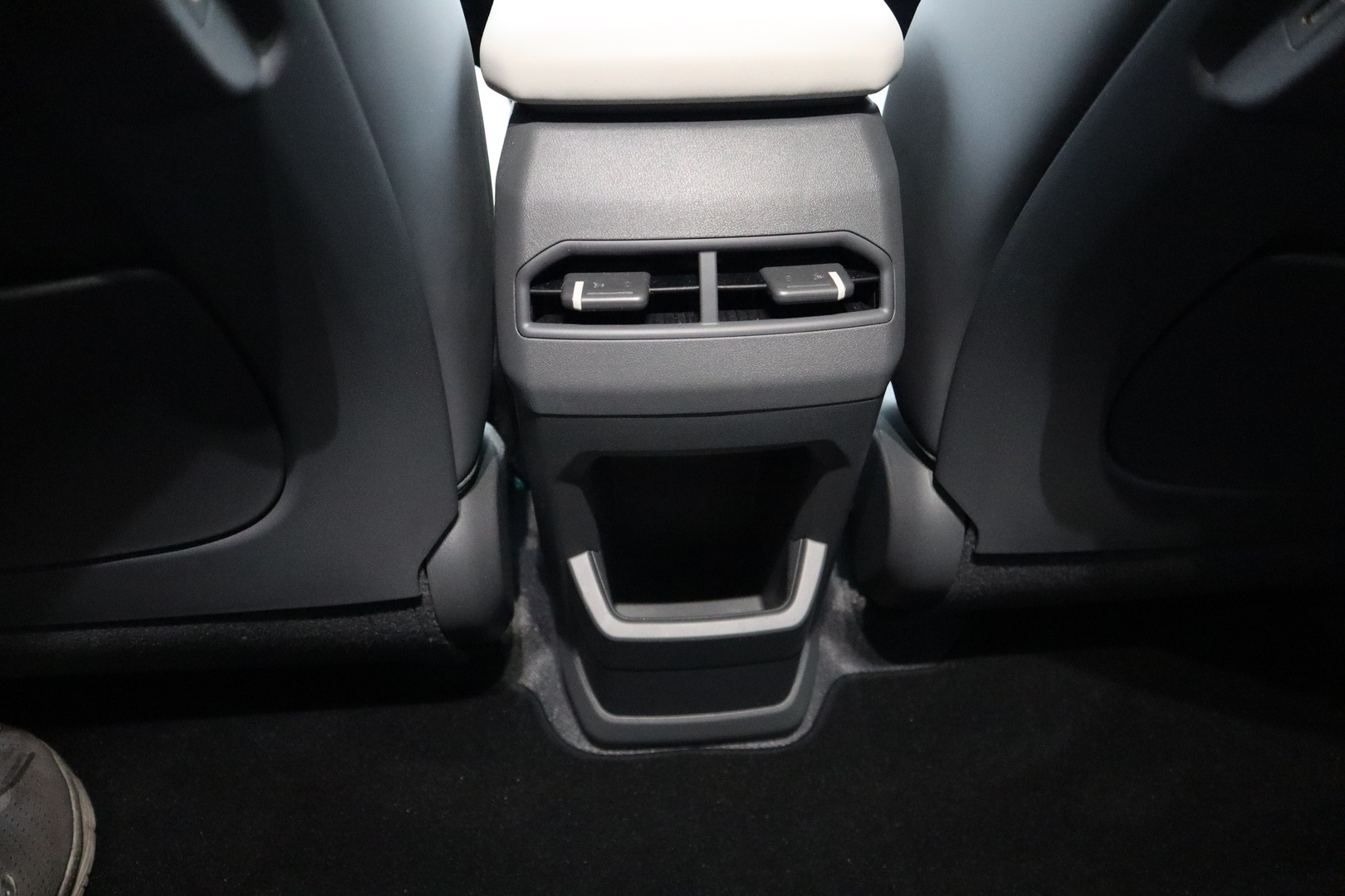 KIA EV3 2025