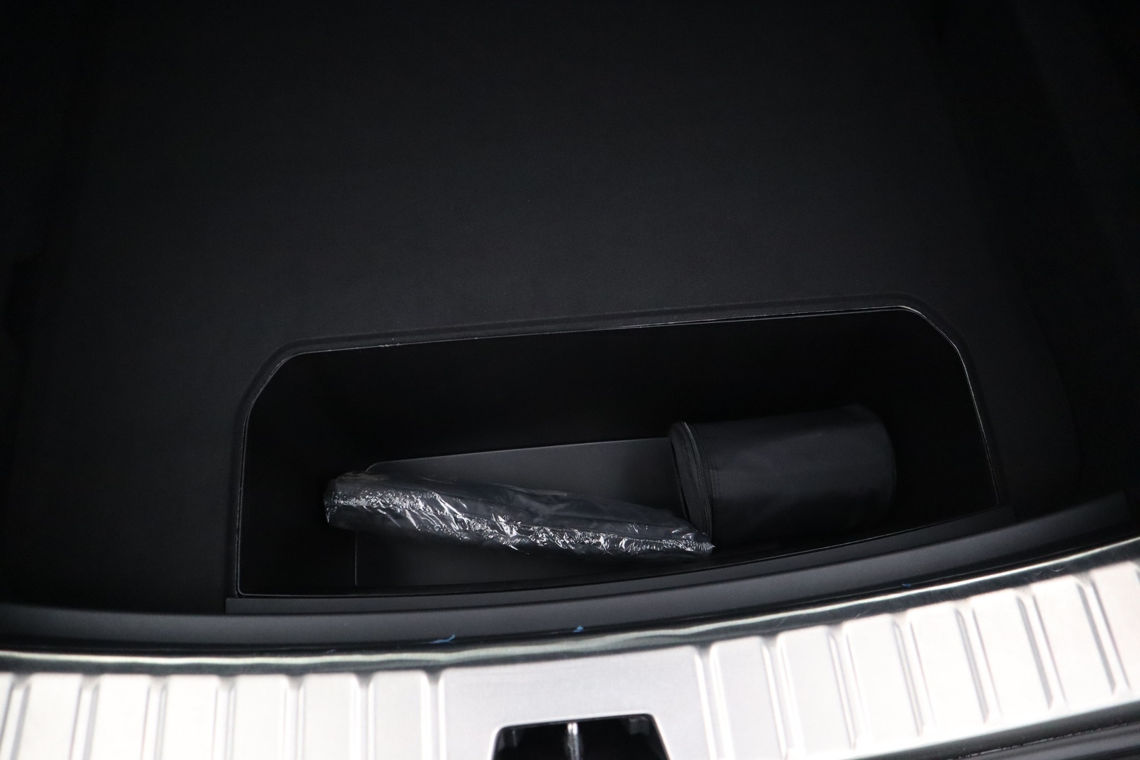 POLESTAR 4 2025