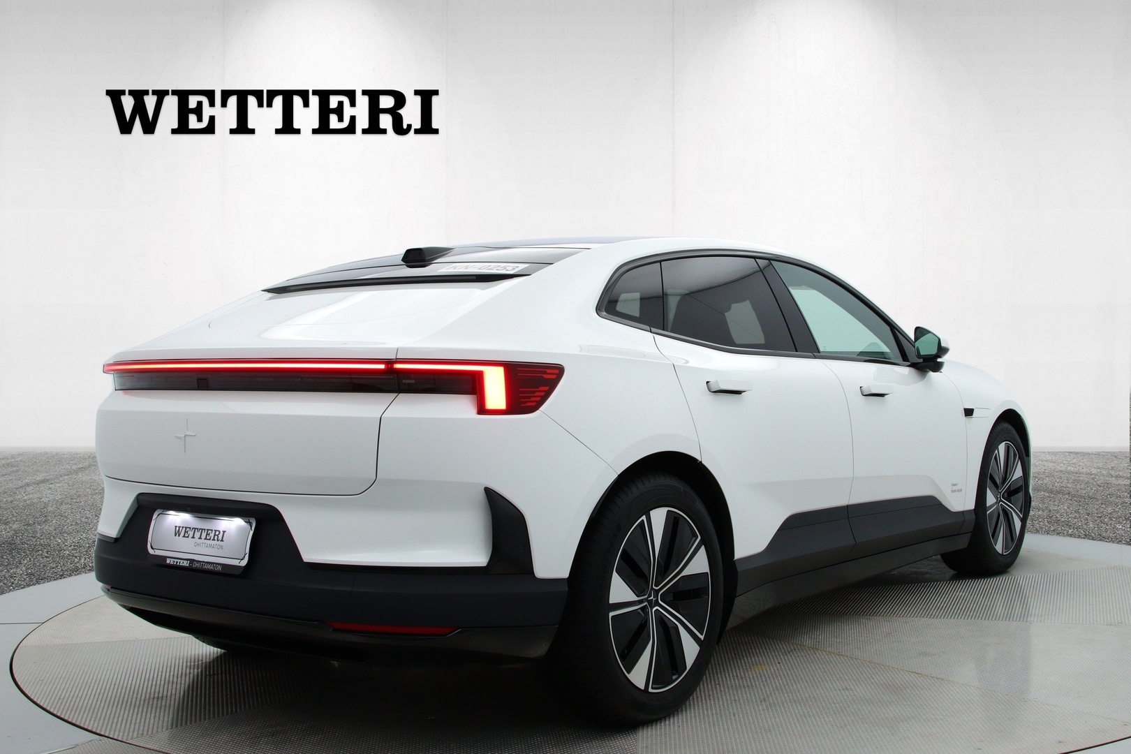 POLESTAR 4 2025