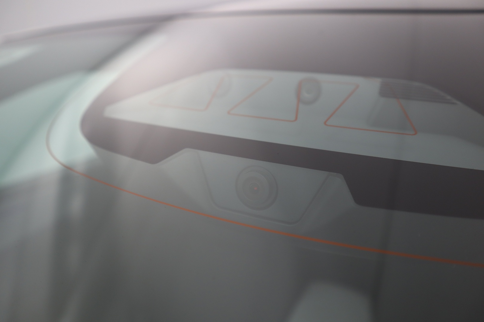 POLESTAR 4 2025