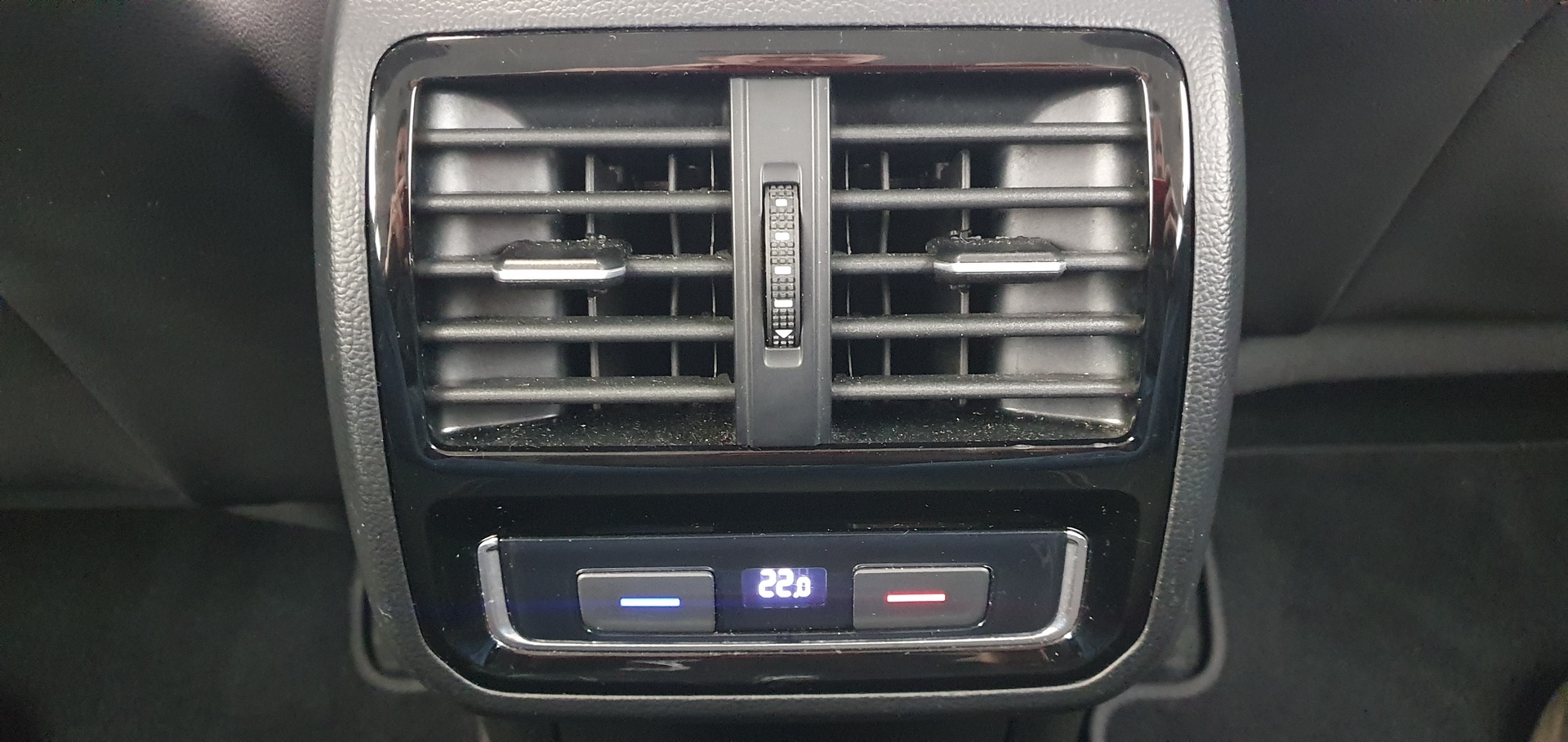 VOLKSWAGEN Passat 2021