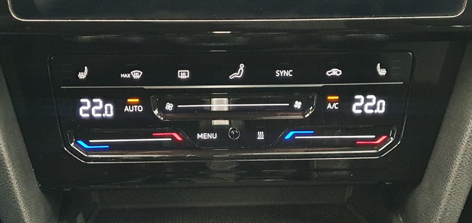 VOLKSWAGEN Passat 2021