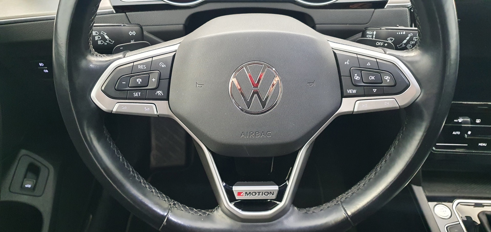 VOLKSWAGEN Passat 2021