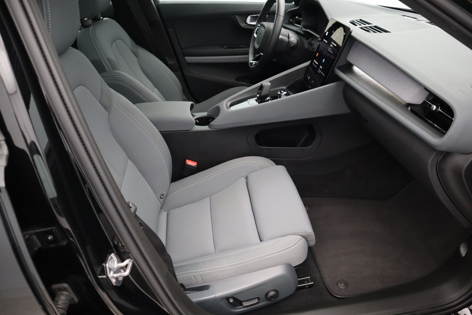 POLESTAR 2 2022
