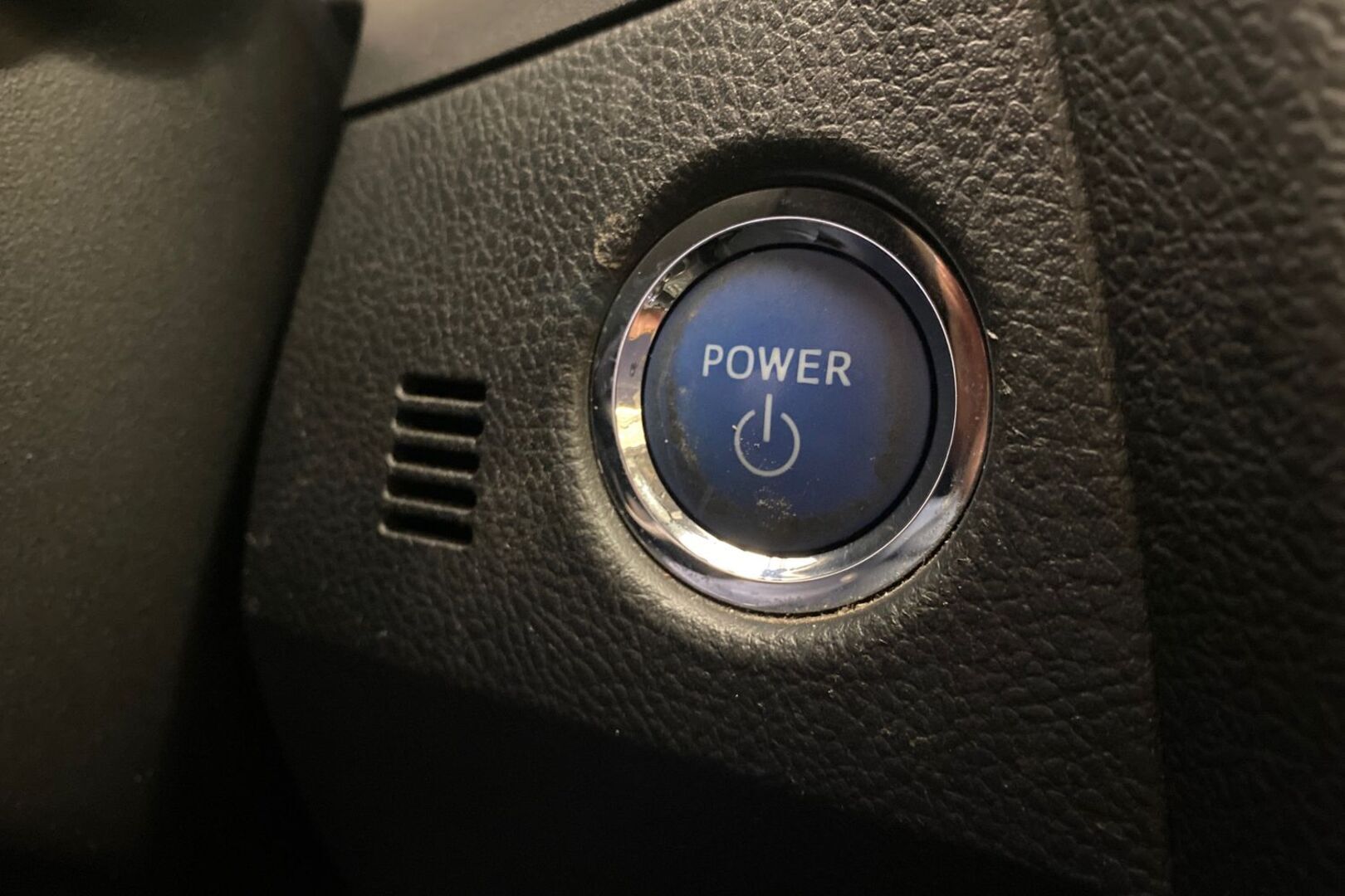 TOYOTA Auris 2013