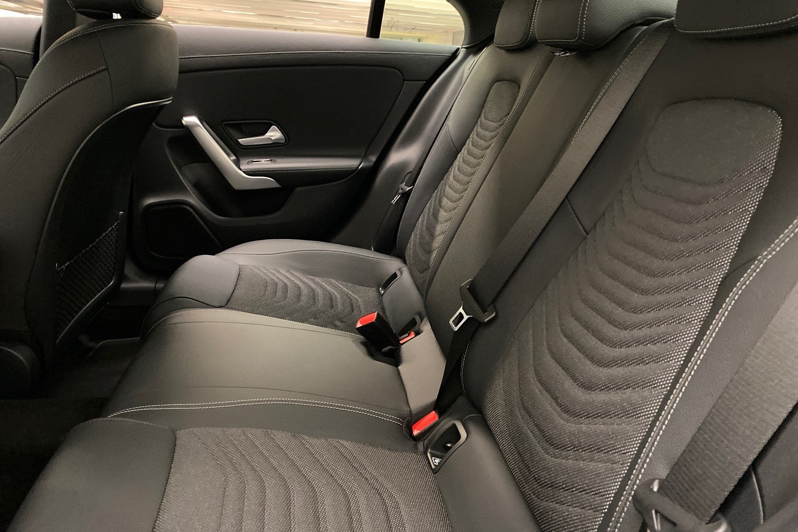 MERCEDES-BENZ CLA 2024