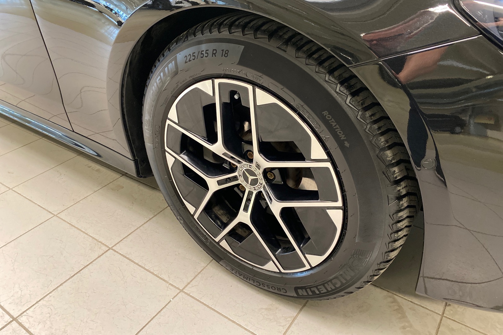 MERCEDES-BENZ E 2024