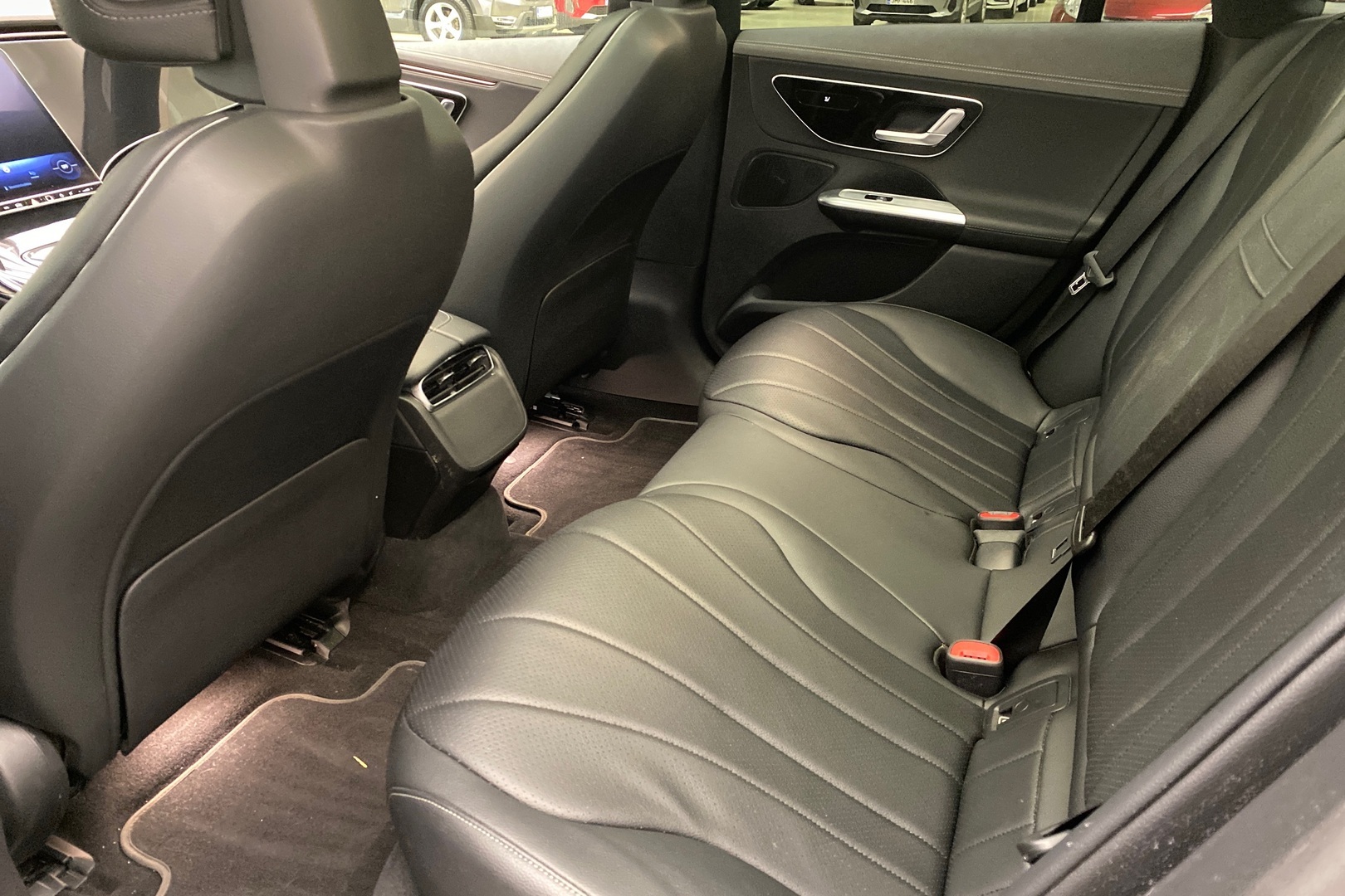 MERCEDES-BENZ EQE 2022