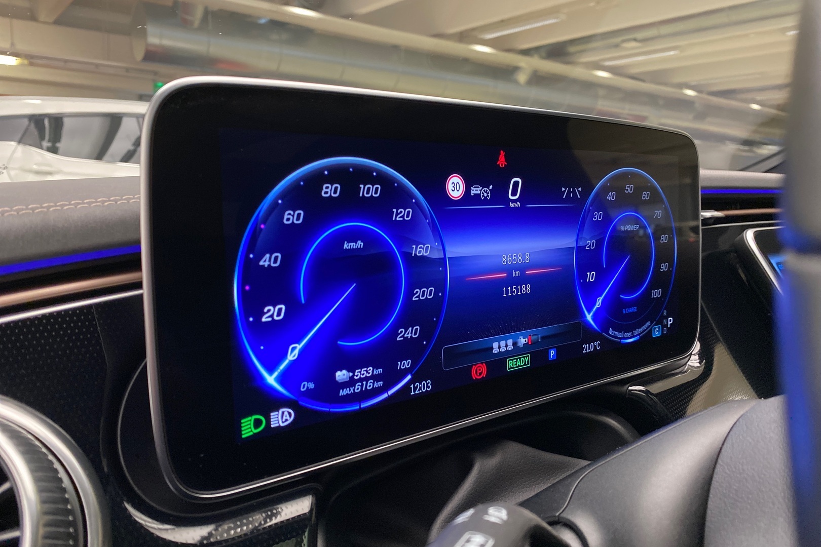 MERCEDES-BENZ EQE 2022