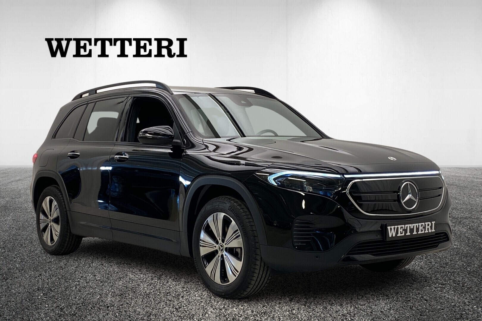 MERCEDES-BENZ EQB 2024