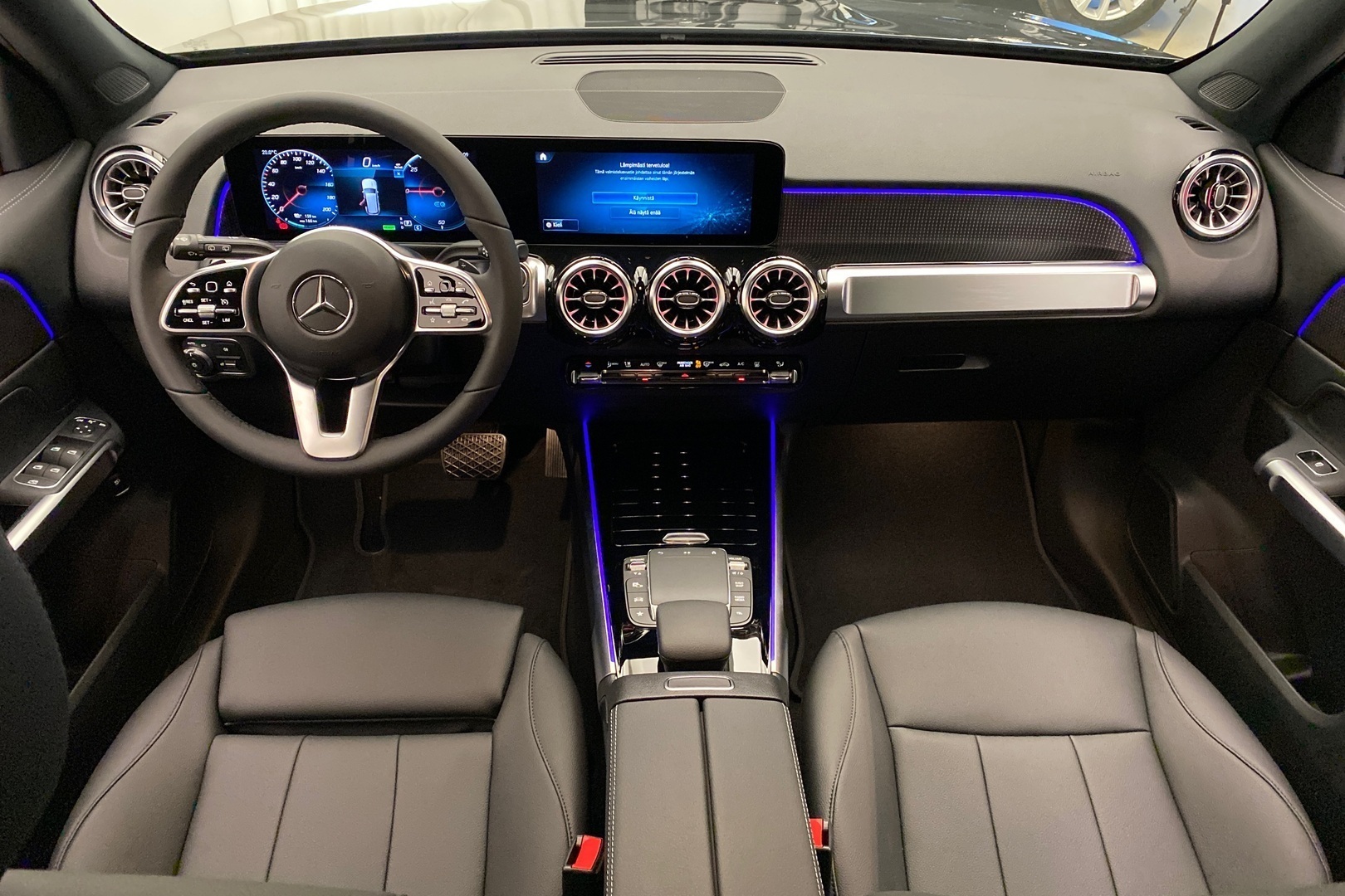 MERCEDES-BENZ EQB 2024