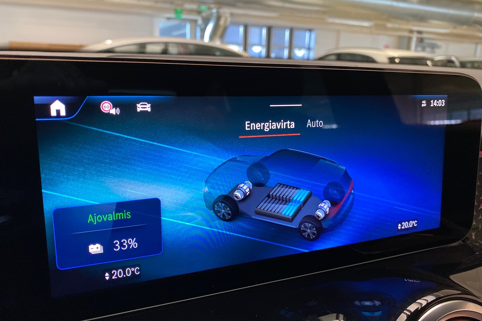 MERCEDES-BENZ EQB 2024