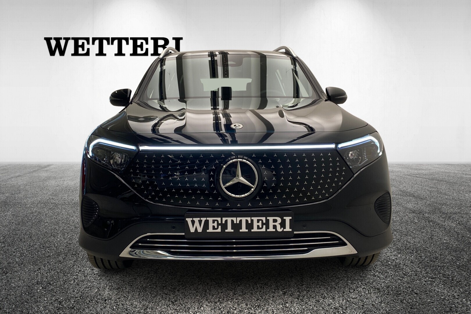 MERCEDES-BENZ EQB 2024