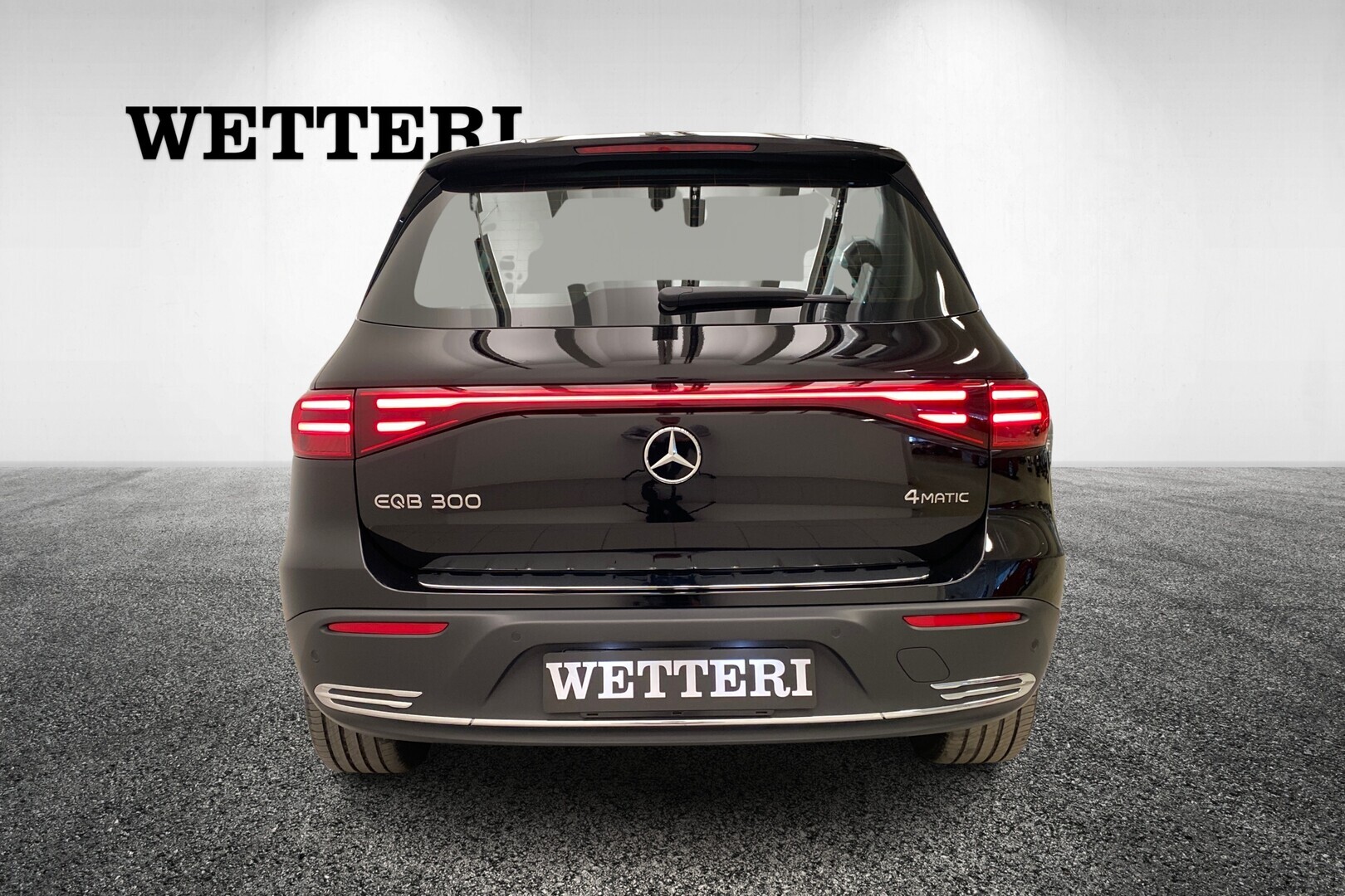 MERCEDES-BENZ EQB 2024