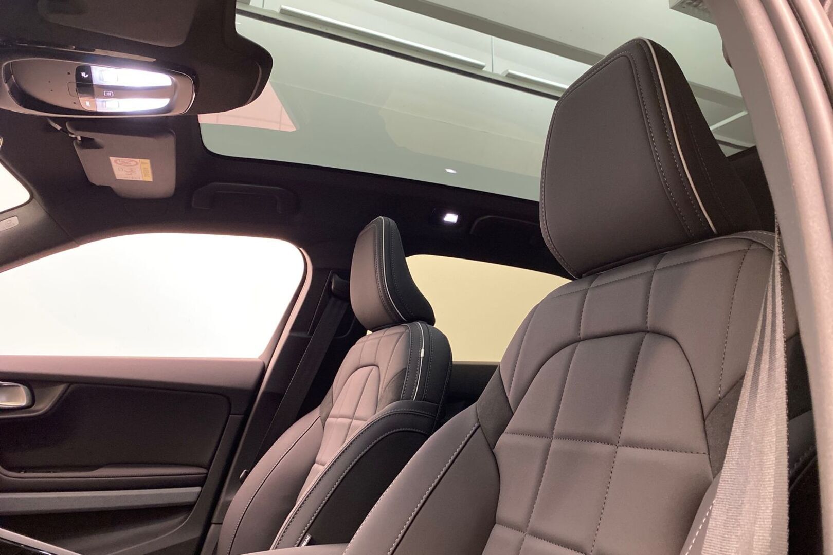 POLESTAR 2 2026