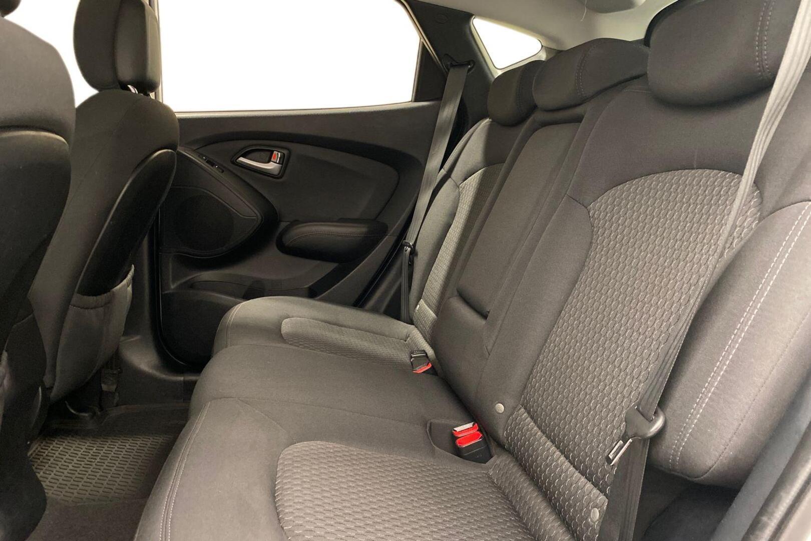 HYUNDAI ix35 2012