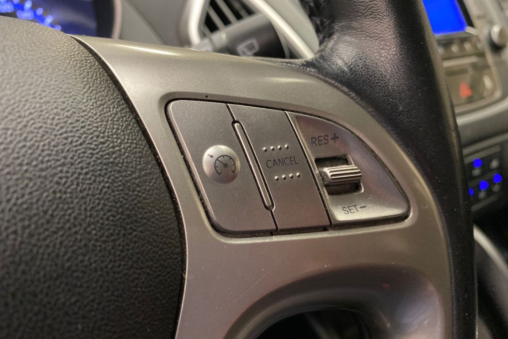 HYUNDAI ix35 2012
