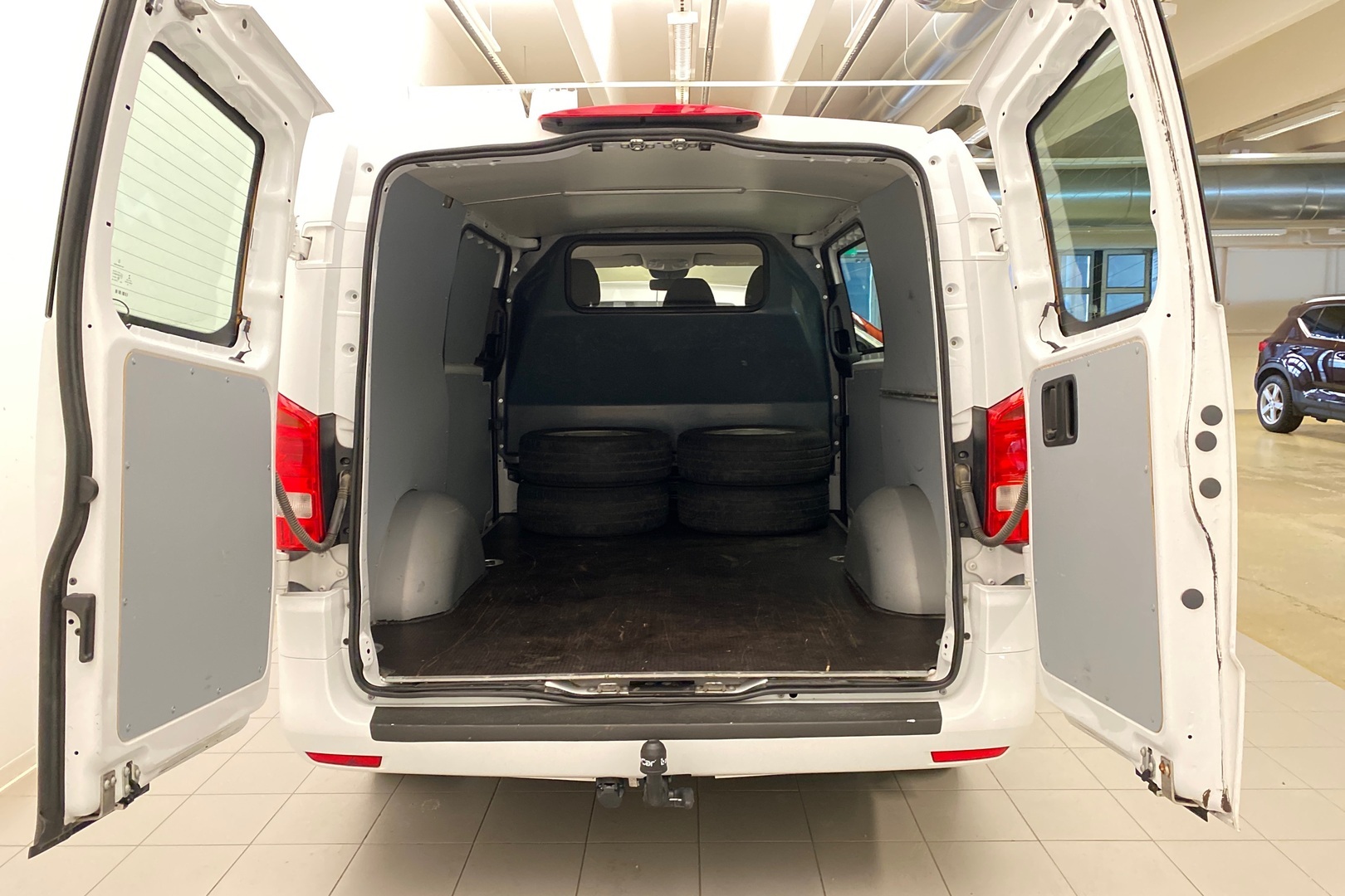 MERCEDES-BENZ Vito 2023