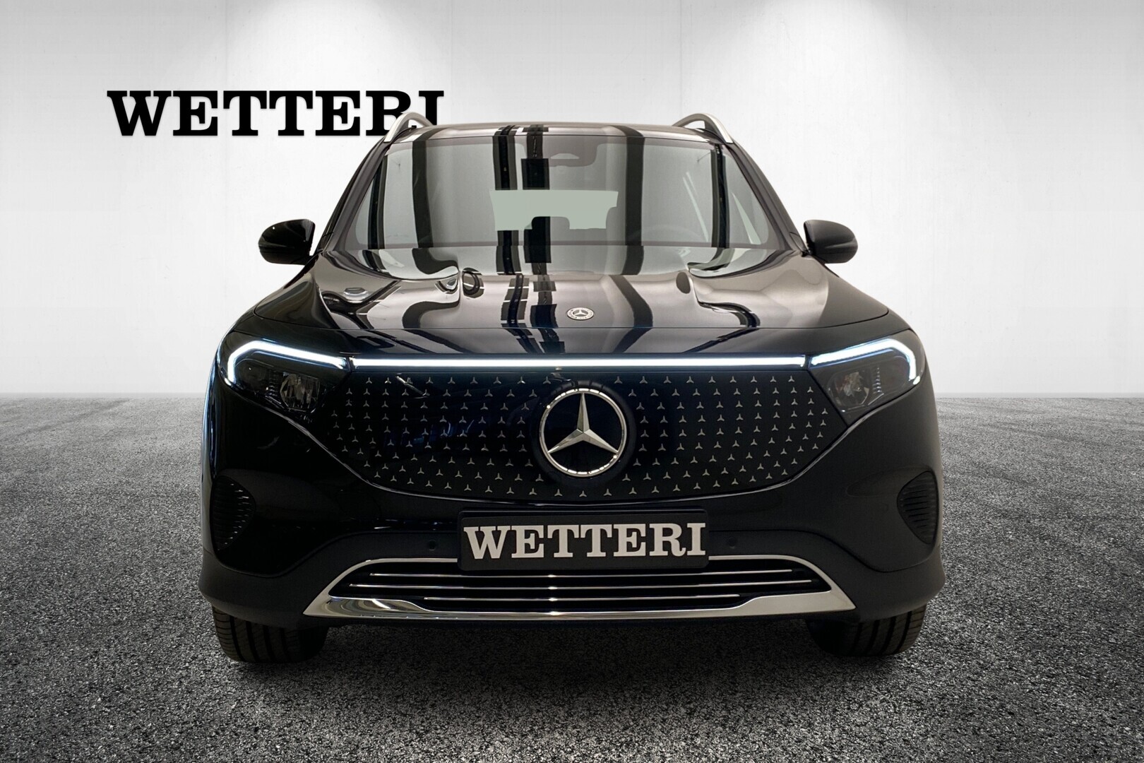 MERCEDES-BENZ EQB 2025