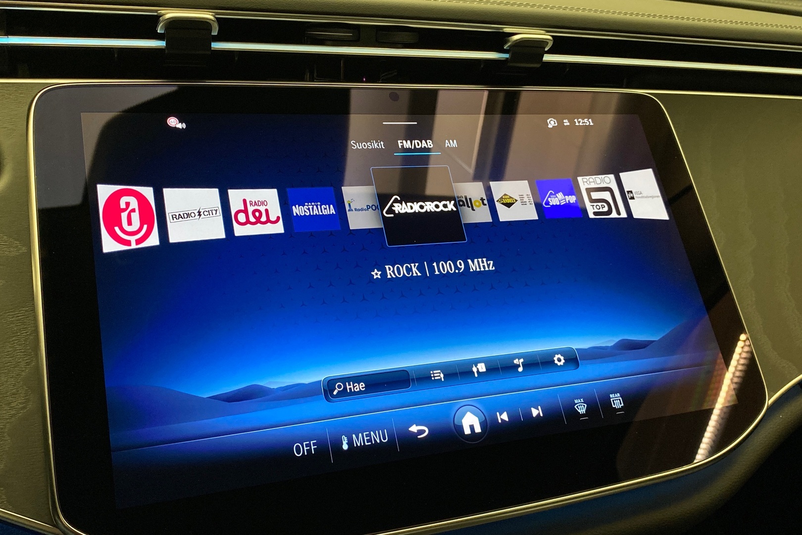 MERCEDES-BENZ E 2026