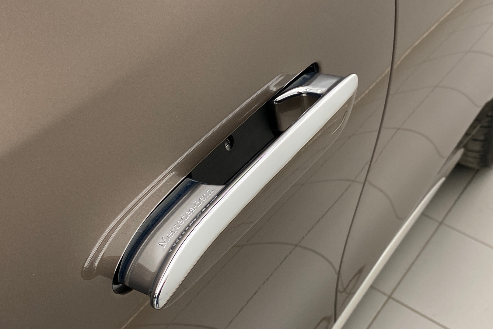 MERCEDES-BENZ E 2026