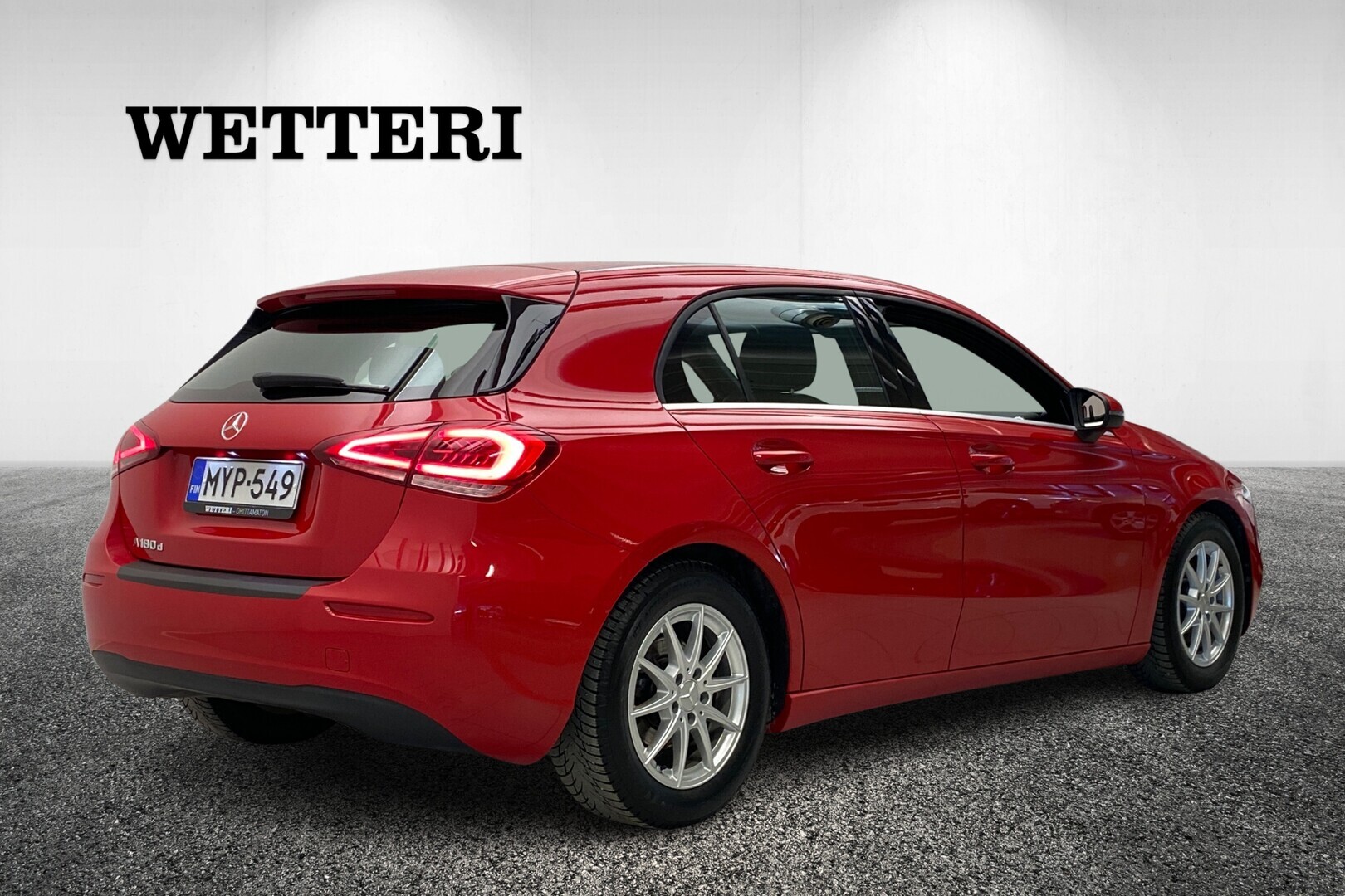 MERCEDES-BENZ A 2019