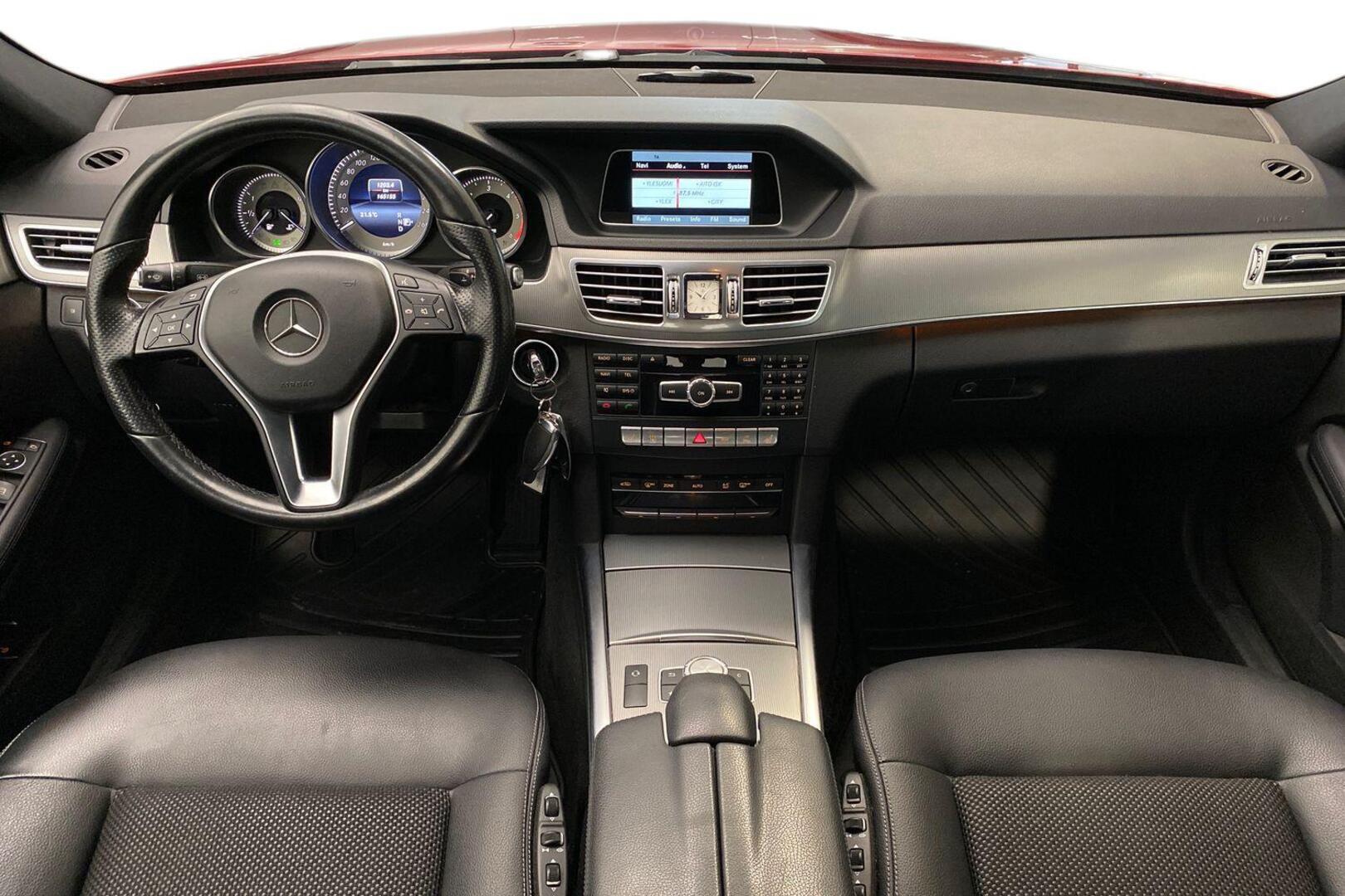 MERCEDES-BENZ E 2014