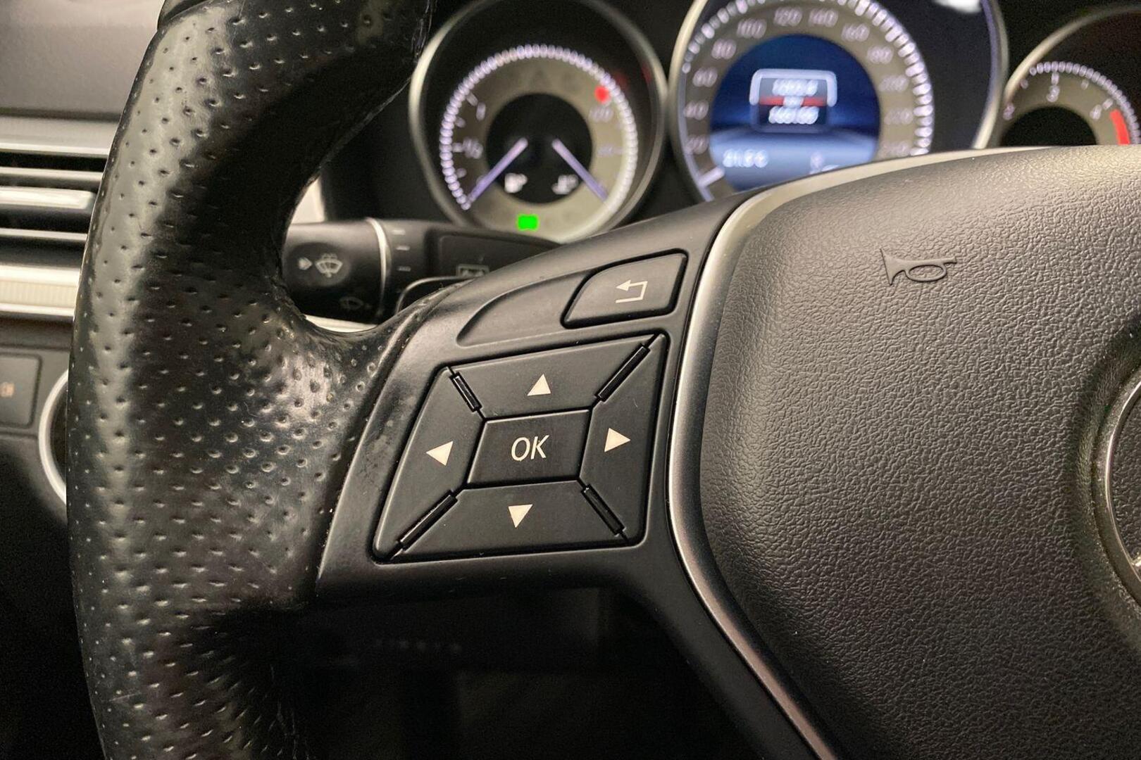 MERCEDES-BENZ E 2014