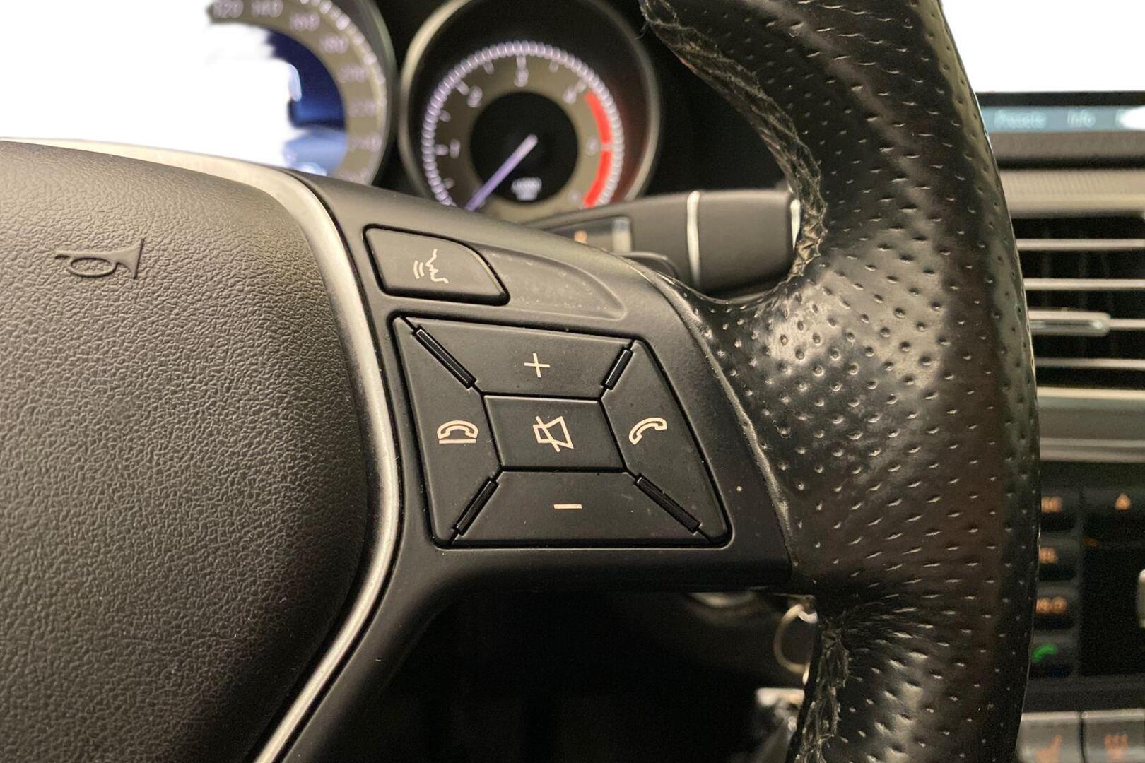 MERCEDES-BENZ E 2014