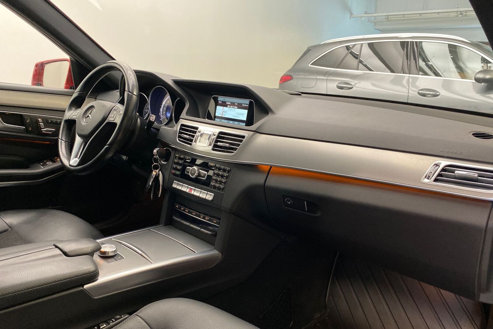 MERCEDES-BENZ E 2014