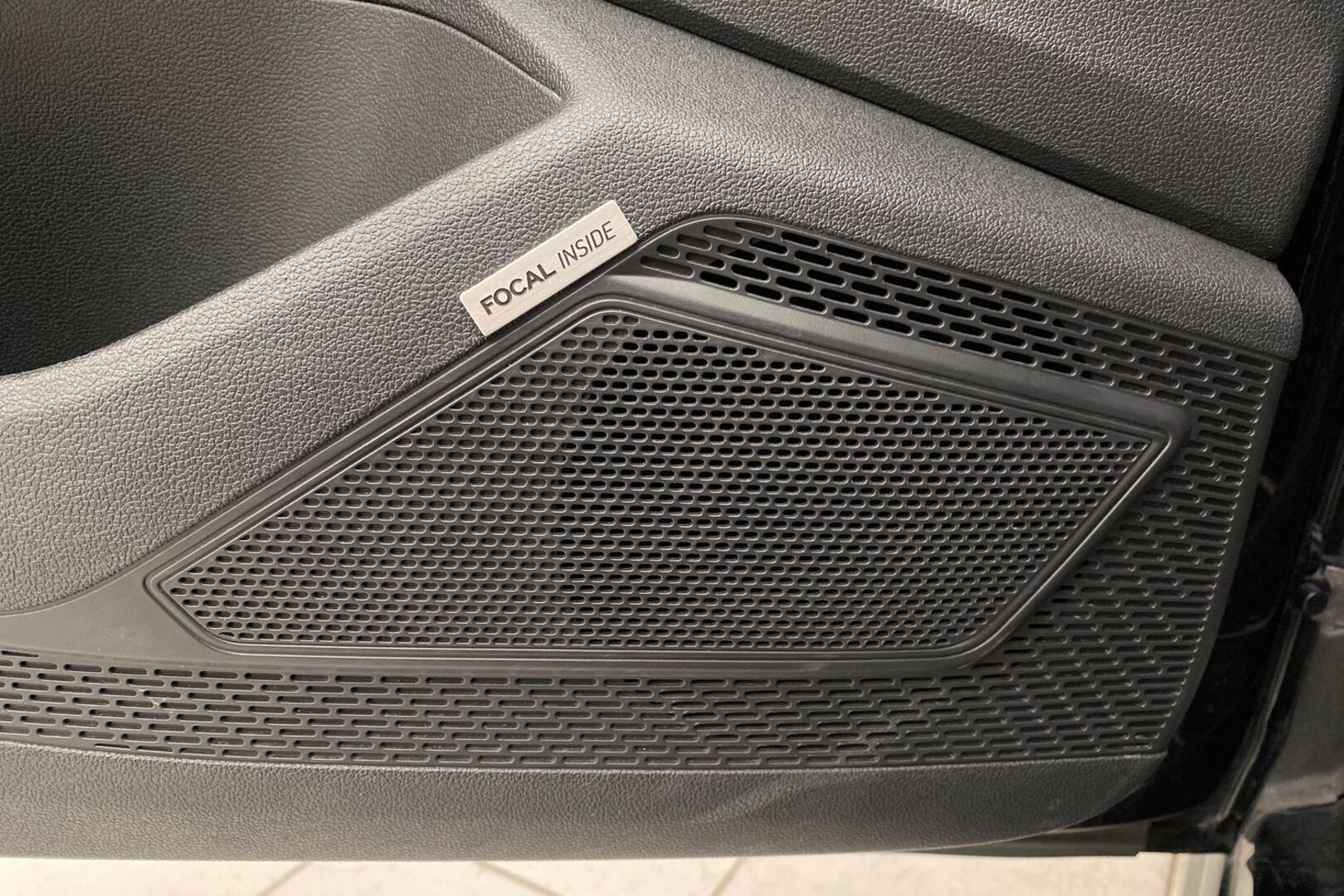 VOLKSWAGEN Polo 30