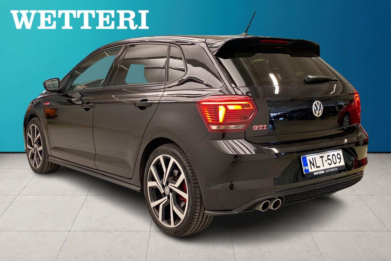 VOLKSWAGEN Polo 7
