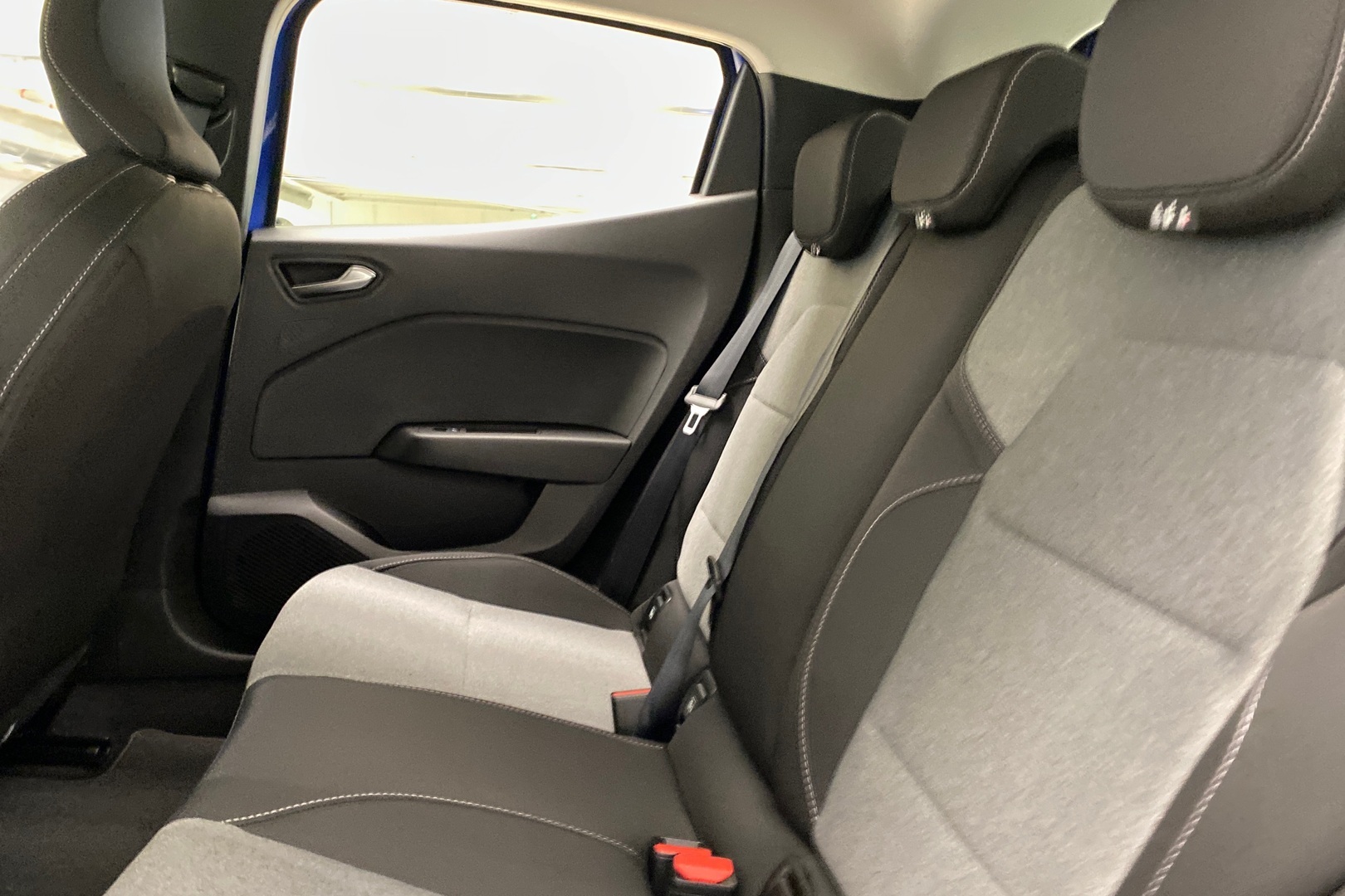 MITSUBISHI Colt 2025