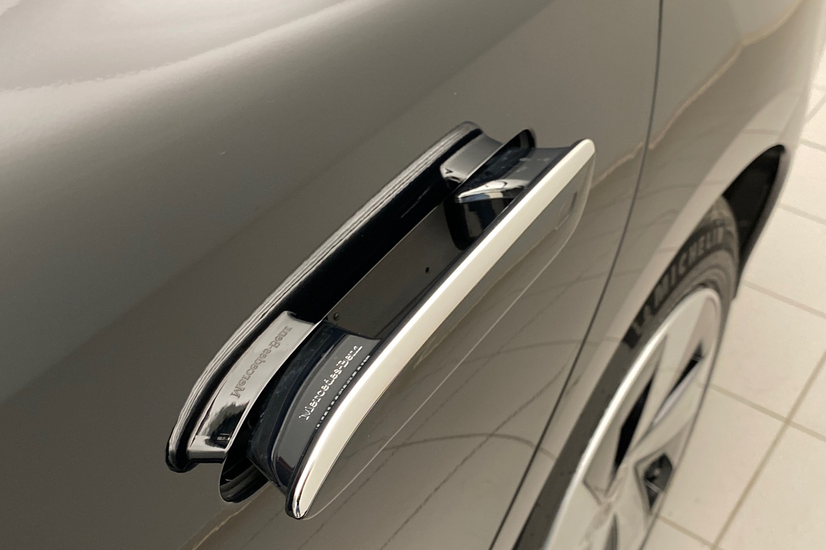 MERCEDES-BENZ CLA 2025