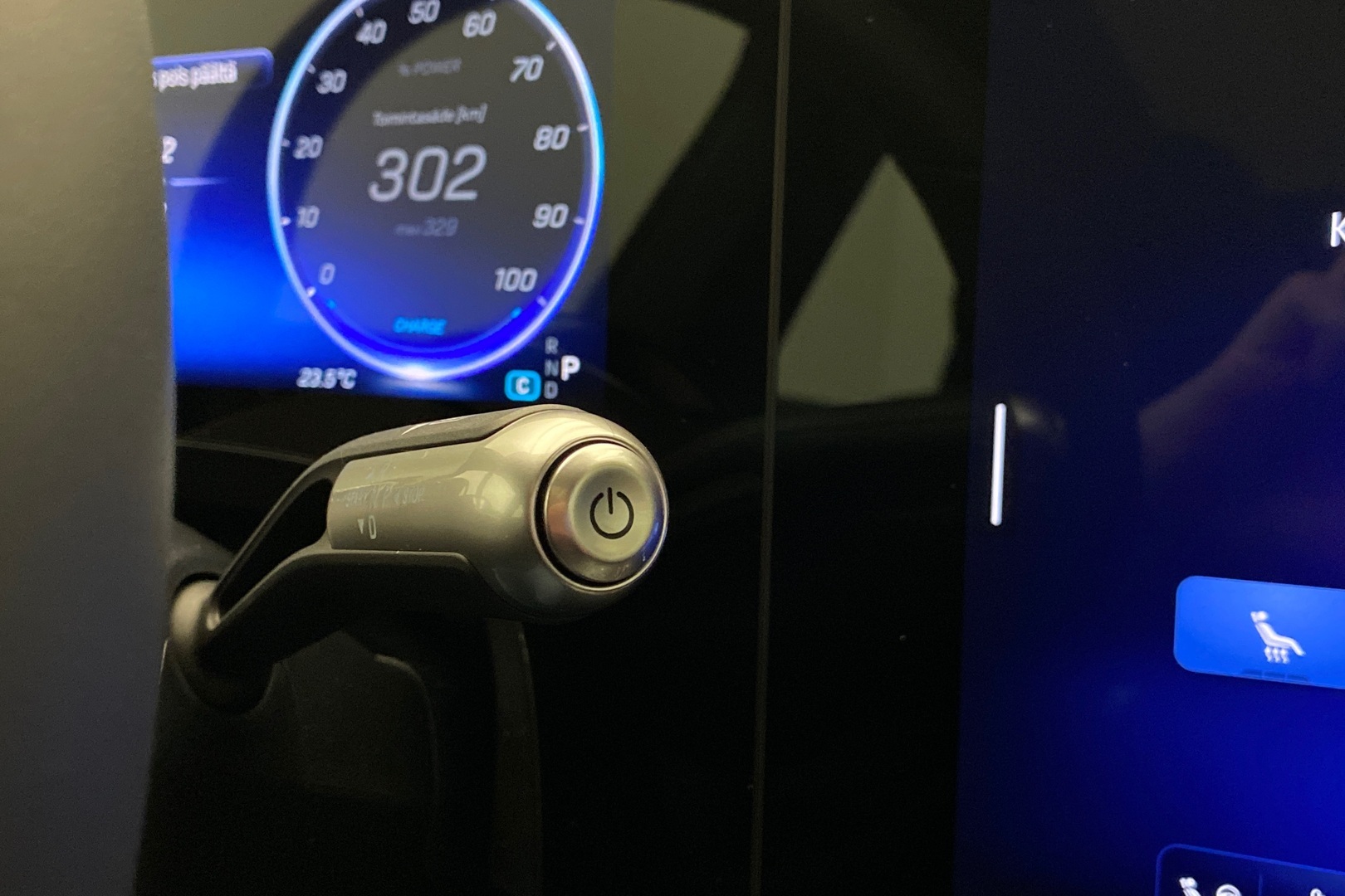 MERCEDES-BENZ CLA 2025