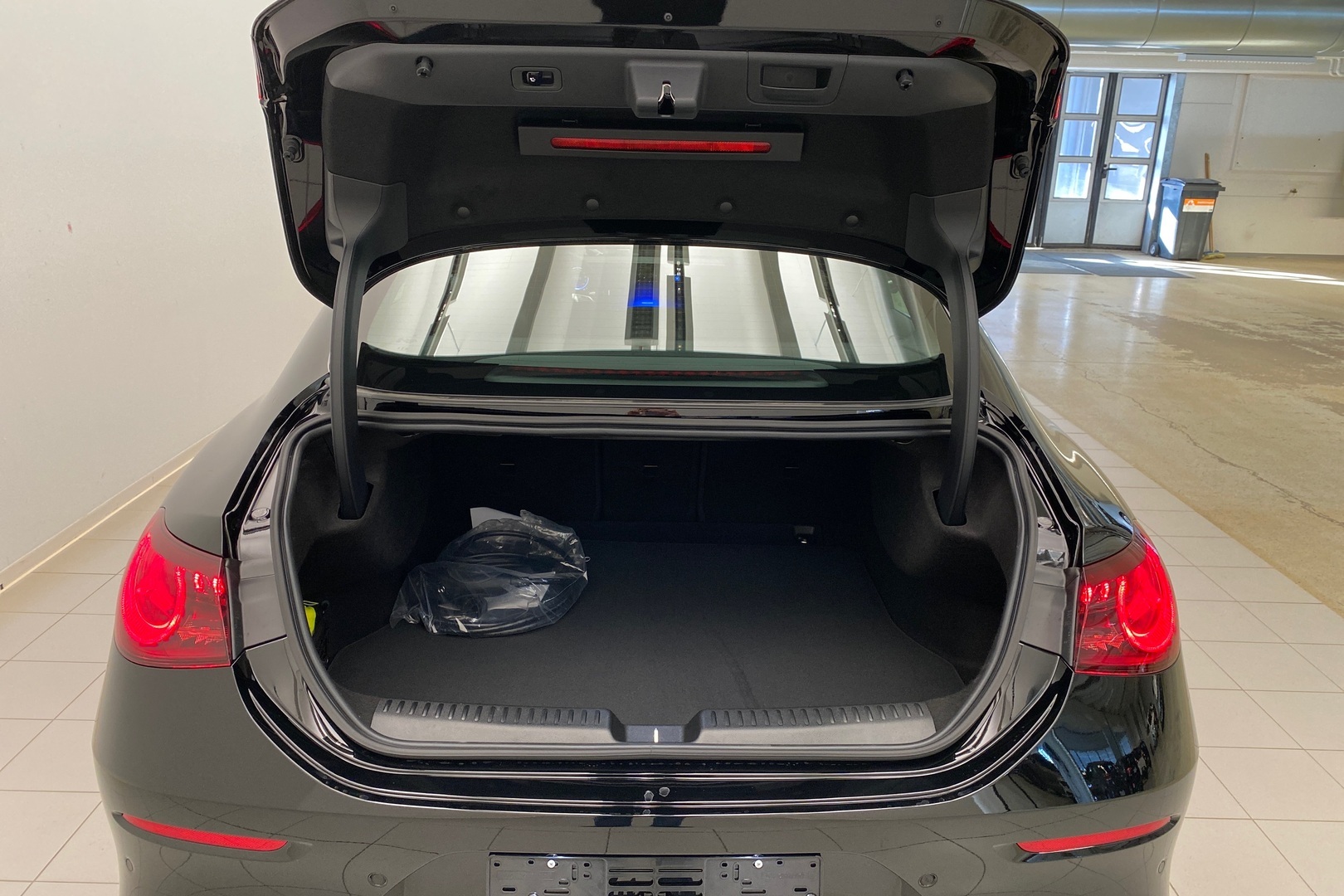 MERCEDES-BENZ CLA 2025