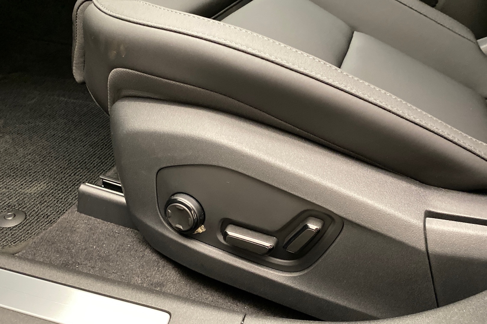 POLESTAR 4 2026
