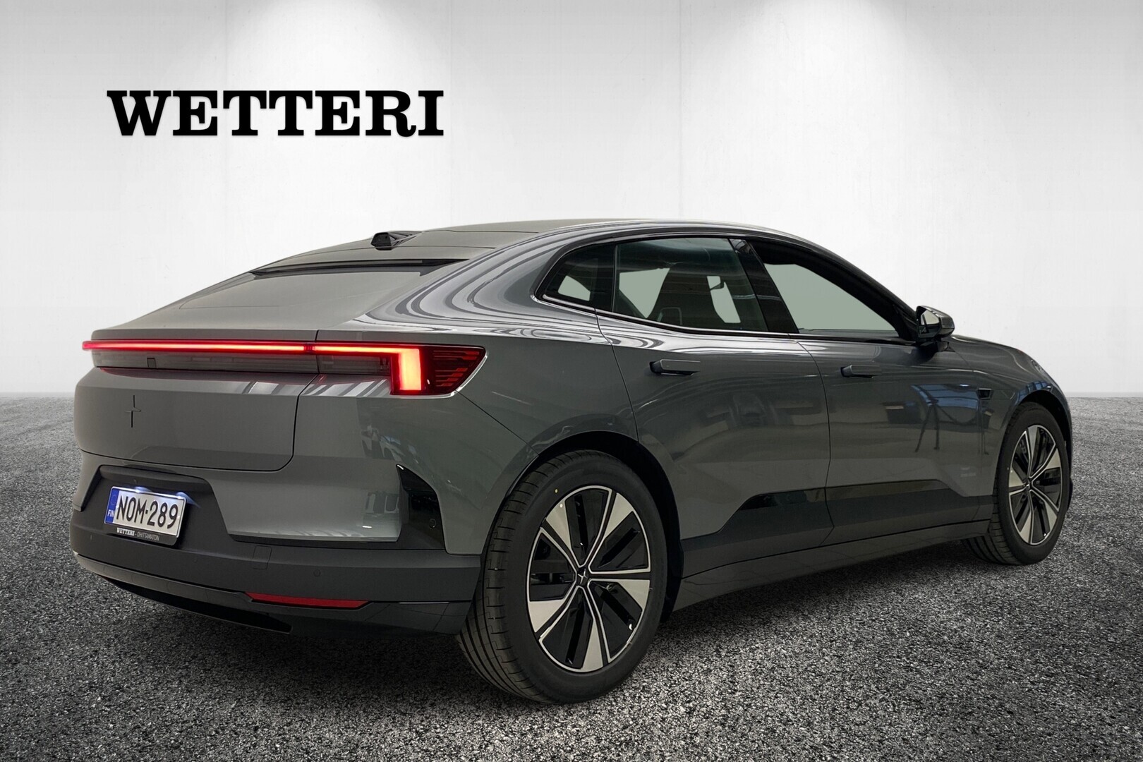 POLESTAR 4 2026