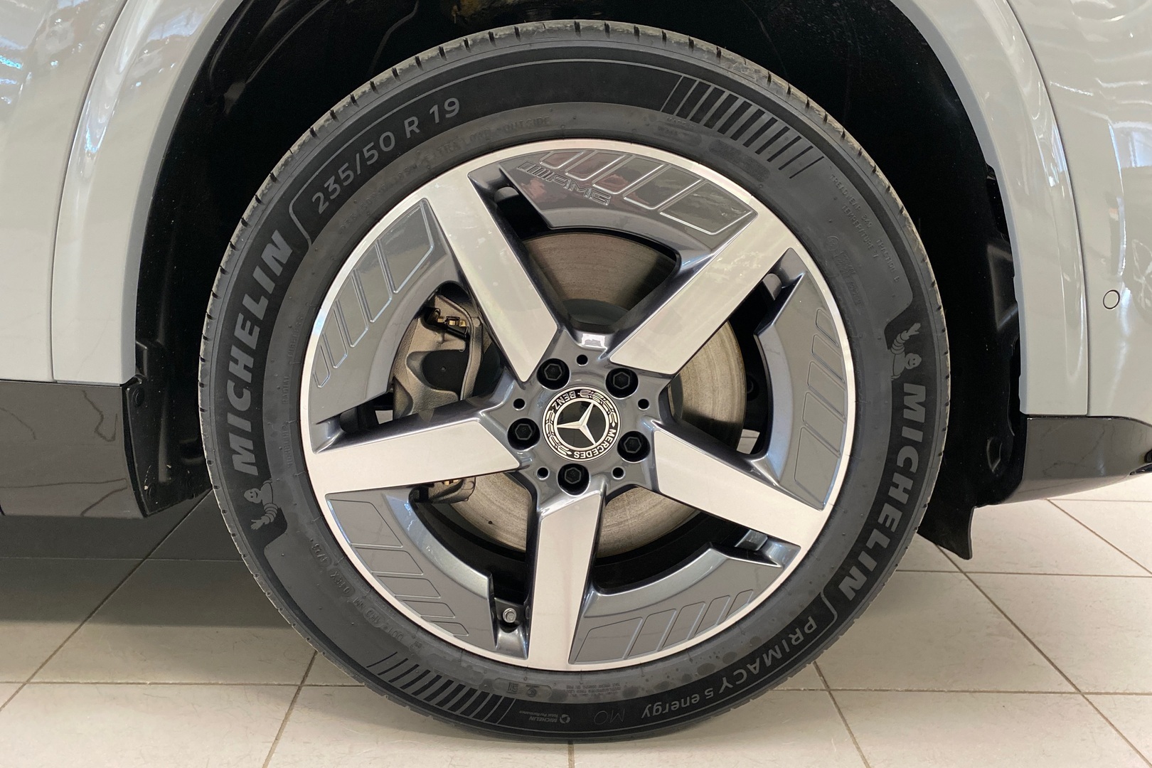 MERCEDES-BENZ GLB 2026