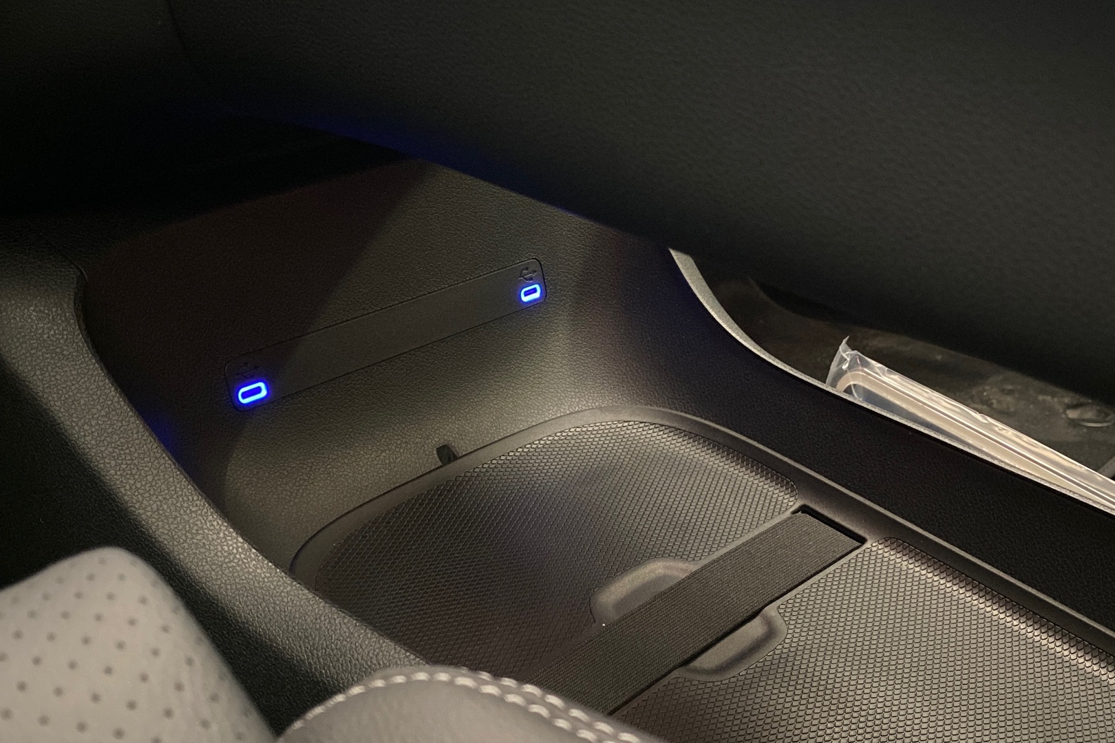 MERCEDES-BENZ GLC 2026