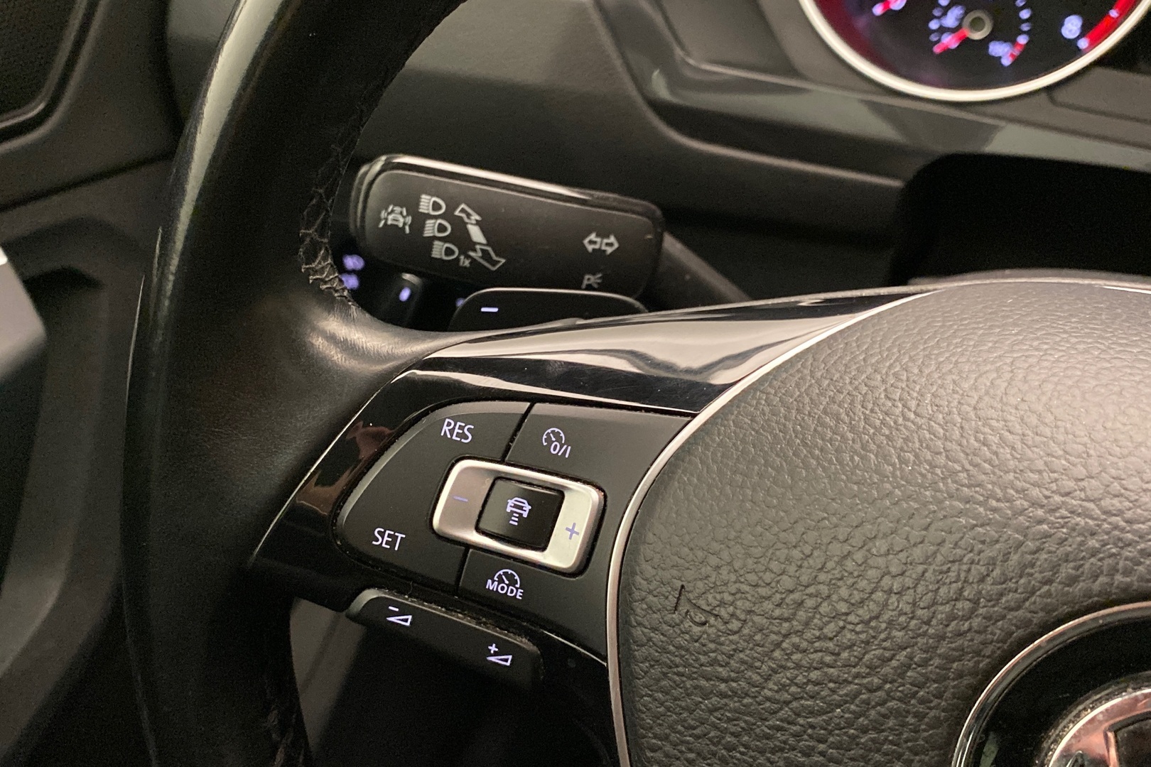 VOLKSWAGEN Tiguan 2017