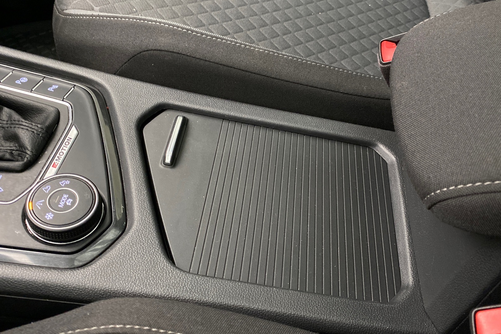 VOLKSWAGEN Tiguan 2017