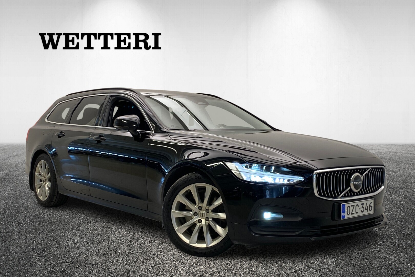 VOLVO V90 2021