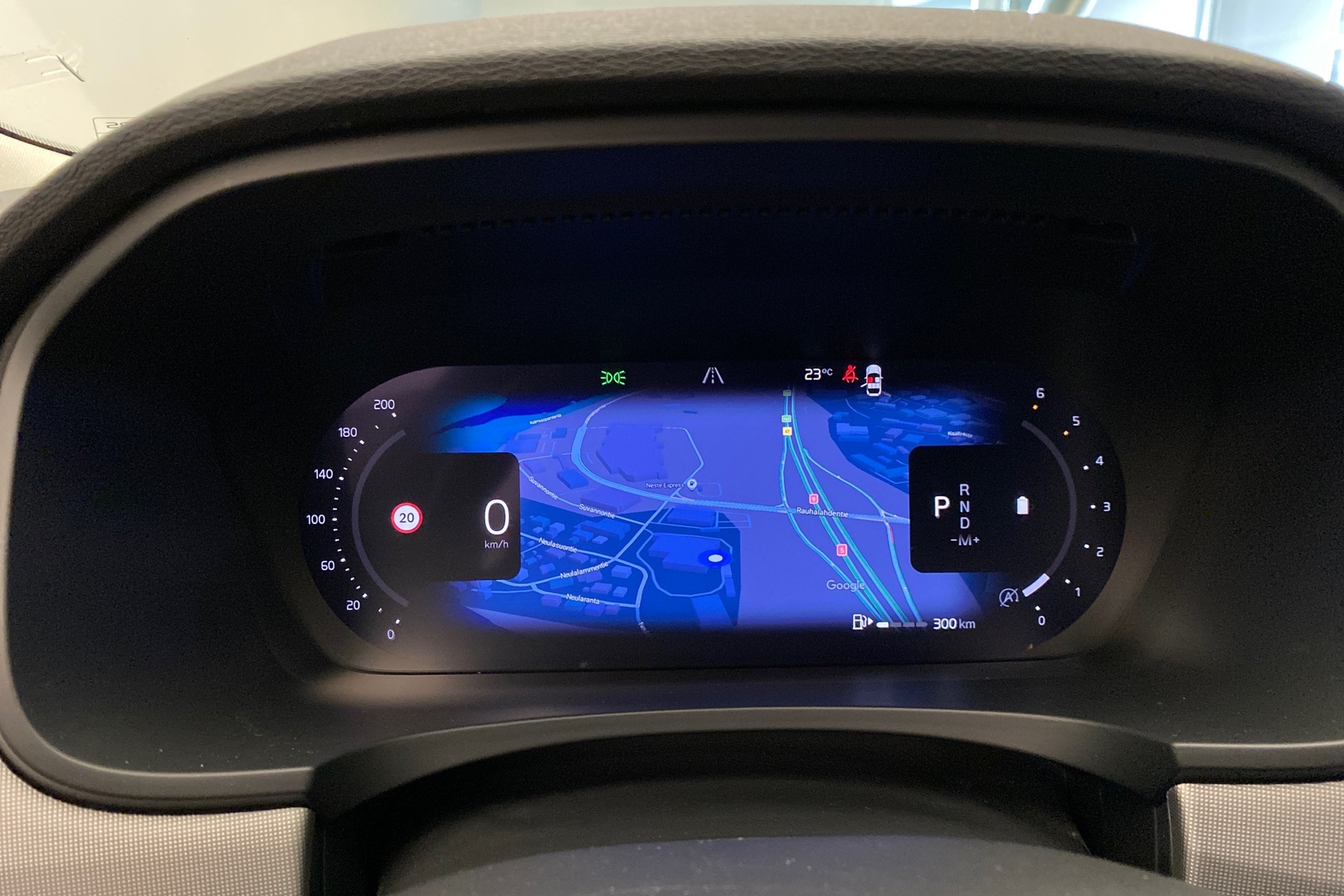 VOLVO V90 2021